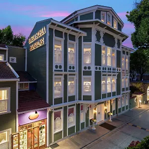 Hotel Hagia Sofia Mansions Istanbul, Curio Collection By Hilton Istanbul